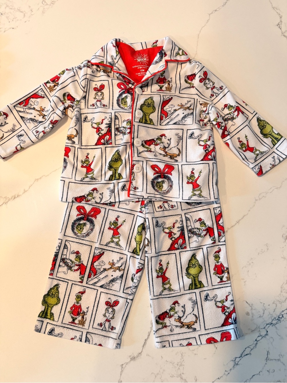 Kids' The Grinch Holiday Pajama Set - White and Red